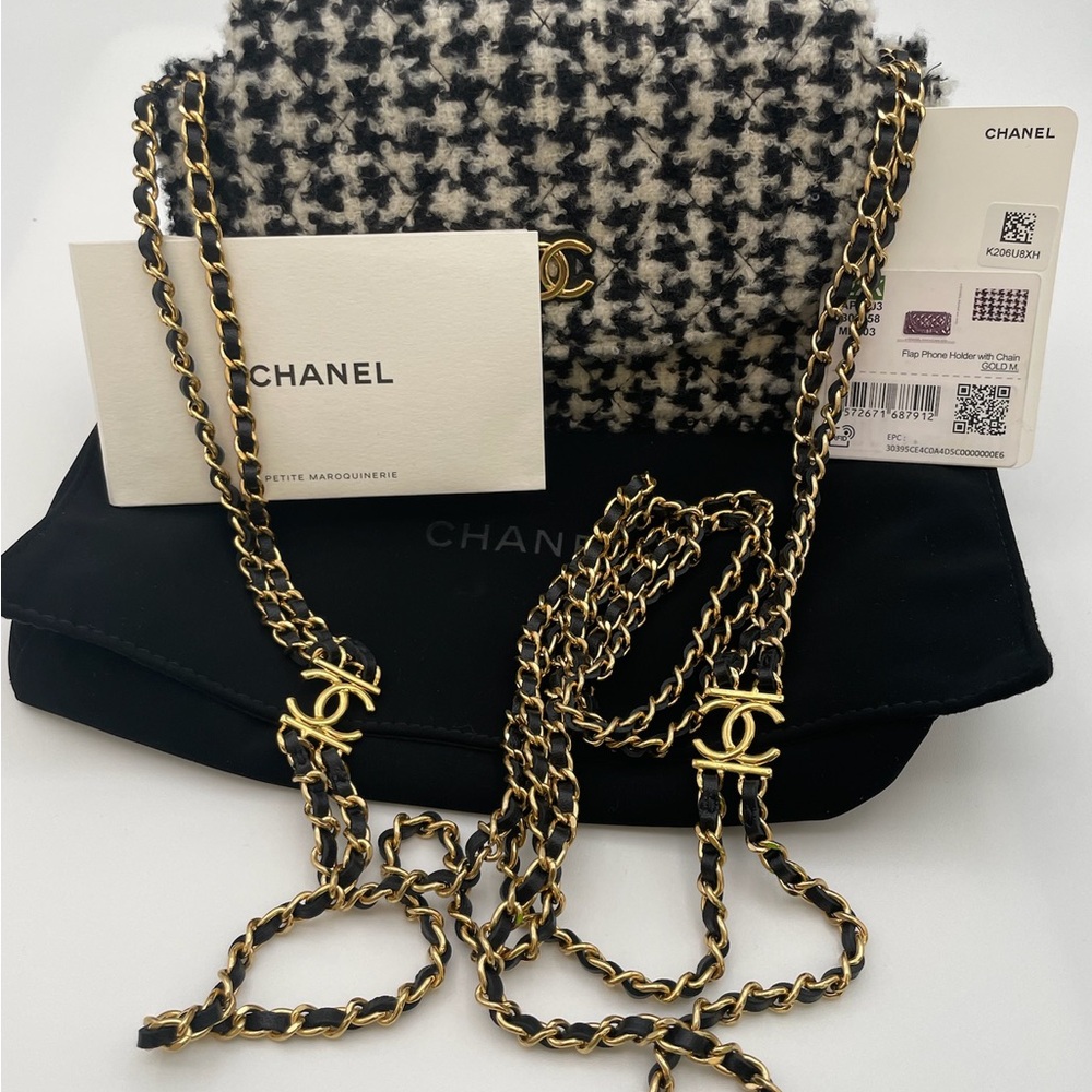 CHANEL Houndstooth Mini Flap Clutch- Gold Chain